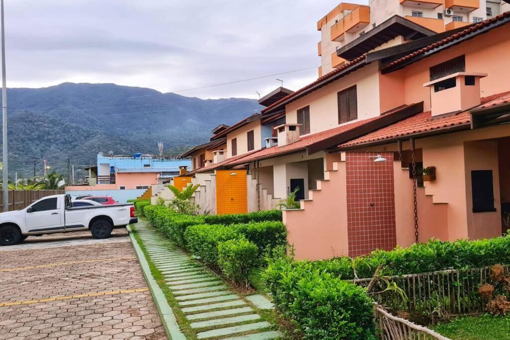 100Mts Da Praia Com Churrasqueira, Piscina E Wi-Fi Caraguatatuba Exterior photo